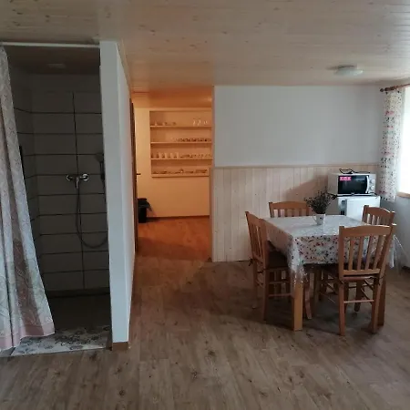 Apartman Na Statku Jilovice Exterior photo