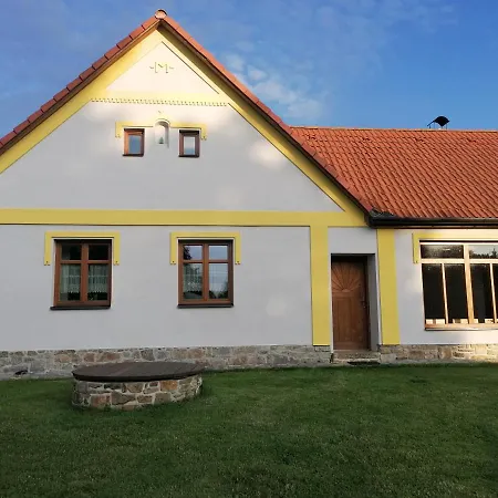 Apartman Na Statku Jilovice Exterior photo